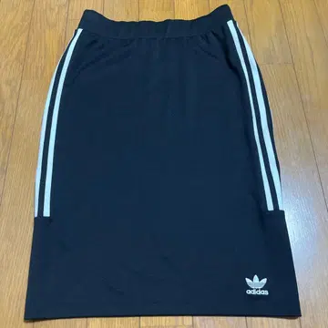 adidas 아디다스 오리지널 블랙 타이트 스커트 M