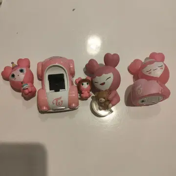 TWICE 모모 가챠 세트