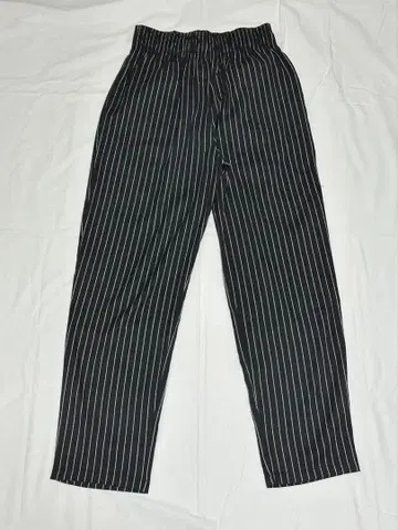 [ BACKERS ] 슬랙스 스트라이프 블랙 몇 회 착용