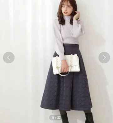 프로포션 바디 드레싱 터틀넥 볼륨 슬리브