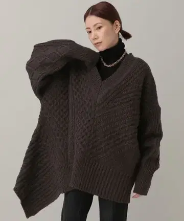 아란 불규칙 니트 풀오버