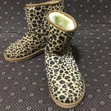 레오파드 레오파드 무늬 어그 부츠 M 사이즈
