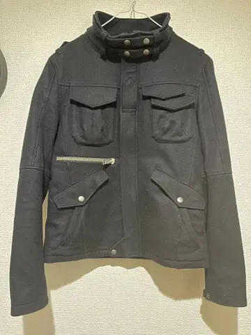 밀리터리 스타일 블랙 자켓 ppfm