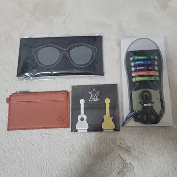 B'z fc 계속 안경 케이스 카드 홀더 4점 세트