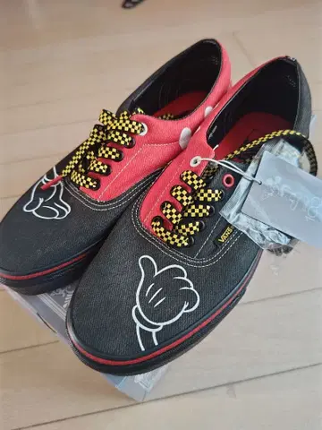 Vans Disney 100주년 기념