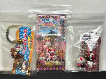 새상품 단종 지역 한정 키티 스트랩 지퍼 마스코트 끈