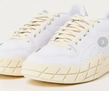 새상품 푸마 스니커즈 24cm