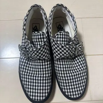 VANS NOAH 체크 무늬 스니커즈 버클 포함