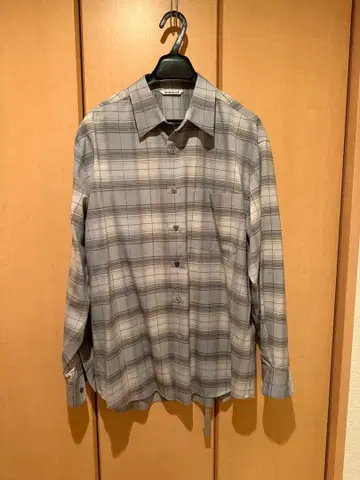 AURALEE 트로피컬 울 셔츠 A253501LC