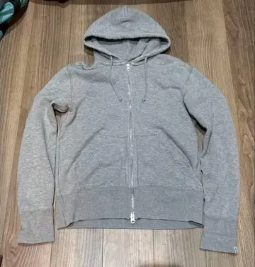 루프 휠러, 빔즈 콜라보 그레이 후드티