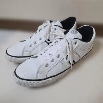 CONVERSE 화이트 스니커즈