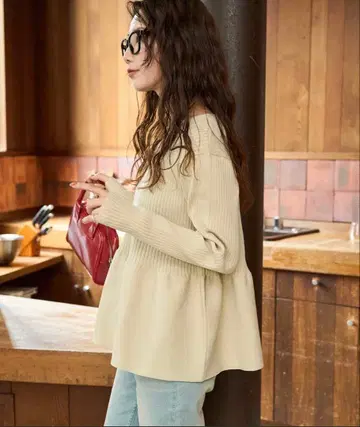 FREAK'S STORE 워셔블 페플럼 니트 풀오버