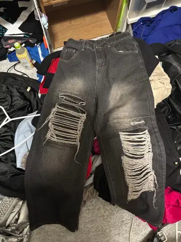 데미지 가공 다크 그레이 와이드 레그 데님