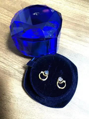 4C 골드 귀걸이 크리스탈