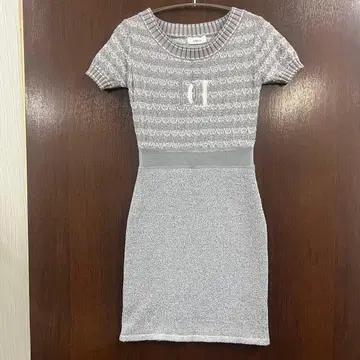 다리치 새상품급! Darich 그레이 반팔 니트 원피스