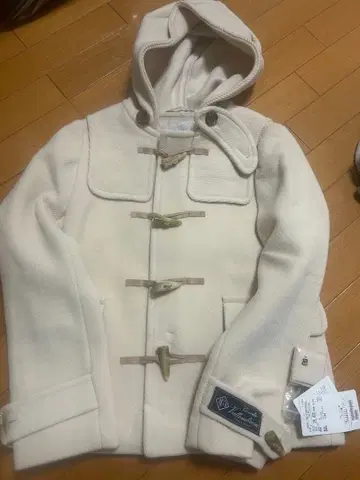 BEAUTY&YOUTH 화이트 더플 코트 M