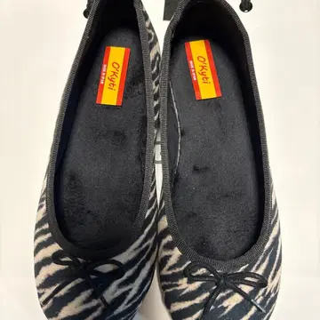 OKYTI 제브라 패턴 플랫슈즈 23.5cm