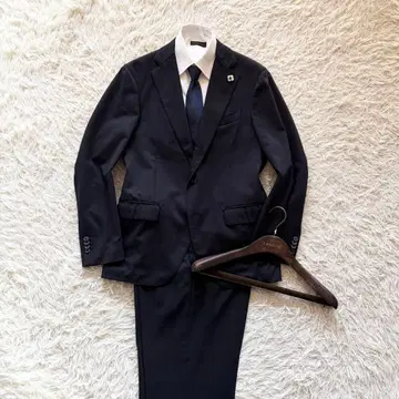 [ 새상품급 ] LARDINI 신 로고 네이비 울 수트 부토니에르 48