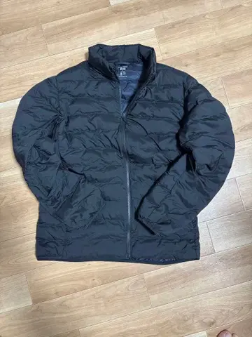 UNIQLO PUFFTECH 다운 자켓 블랙 XL