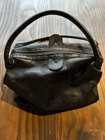 블랙 가죽 핸드백 popcorn