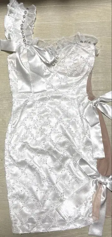 캬바도레 화이트