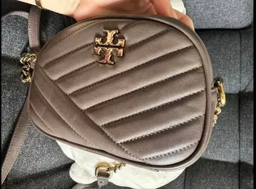 TB 브라운 숄더백