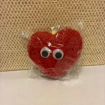 SKY-HI 하트형 키체인