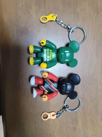 TOY2R Qee 키 체인 컬렉션 2체 세트