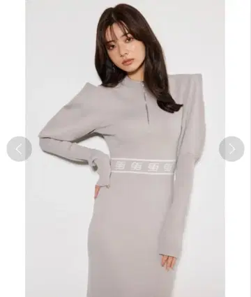 허리 로고 니트 원피스