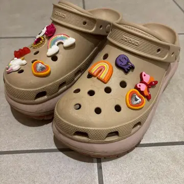 크록스 베이지 클로그 샌들 통굽