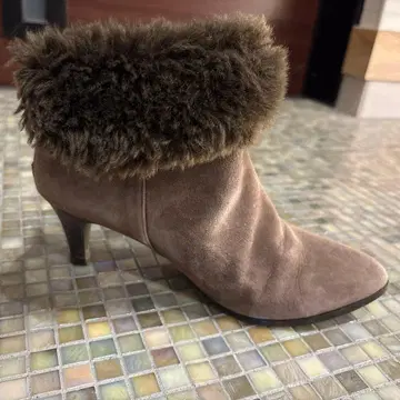 NEO RHYTHM 브라운 퍼 포함 숏부츠 일본제 24cm EE