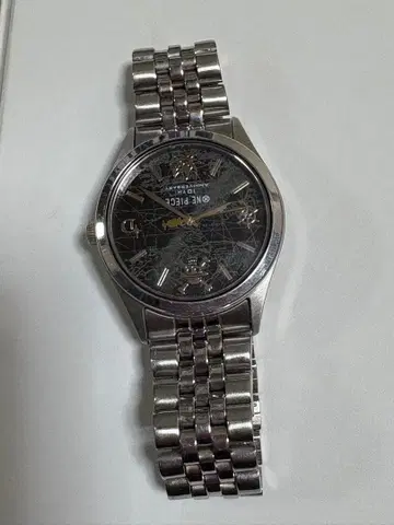 원피스 10주년 기념 손목시계