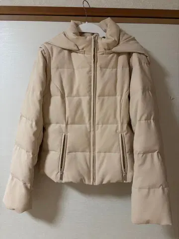 M-PREMIER COUTURE 숏 다운 자켓 4way 36