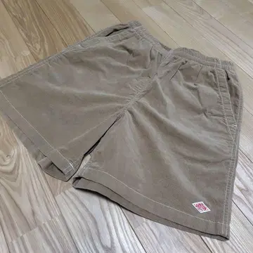 단톤 하프 팬츠