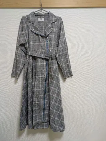 [jouetie] 그레이 계열 체크 롱 원피스 트렌치