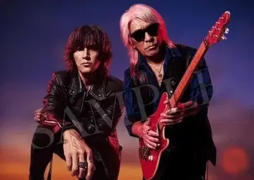 B'z LIVE-GYM 2025 -FYOP- 회장 한정 B2 포스터 A