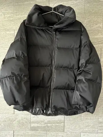 UNIQLO+J 질 샌더 콜라보 볼륨 다운 자켓