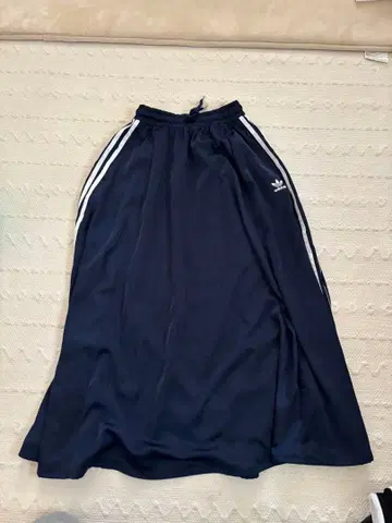 adidas 네이비 롱 스커트 JXS