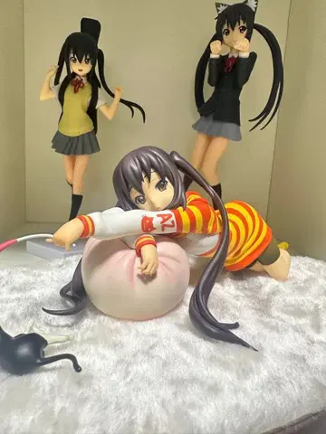 나카노 아즈사 피규어 3종 세트