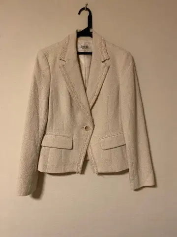 [ 자유구 ] 아이보리 세레모니 수트