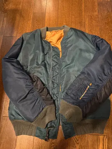 초레어 BAL ALPHA MA1 발 알파 밸런스 MA-1