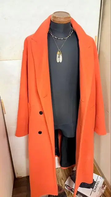 곧 폐기 HARE 오렌지 롱 코트 사이즈 M