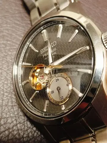 세이코 프레사지 SARJ005 아자부 테일러 콜라보 한정판 400개