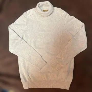 gim 터틀넥 니트