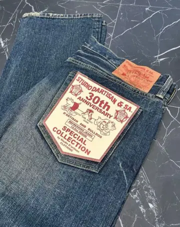 [ 미사용 새상품 ] 스튜디오 다치산 30주년 가공 부츠컷 청바지 w34