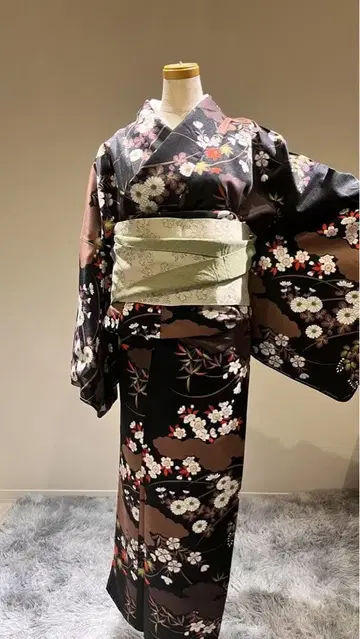새상품 꽃무늬 이중 기모노 (단품) 여성용 블랙
