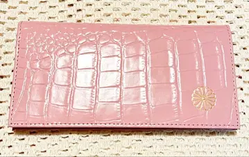 미사용 새상품 황궁 한정 판매 신상 악어 엠보싱 장지갑 핑크 소가죽