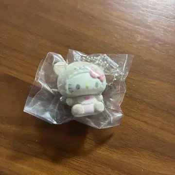 산리오 시크릿 오너먼트 피규어 키티