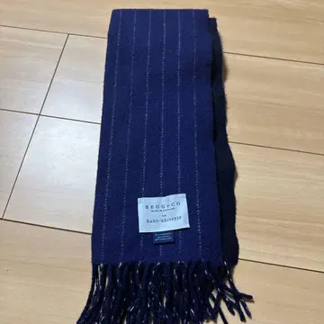 Begg&Co 별주 네이비 스트라이프 머플러