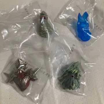 제일복권 울트라맨 F상 헤드 마그넷 피규어 4체 세트